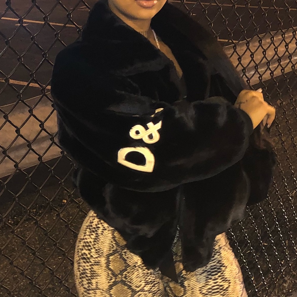Dolce & Gabbana fur coat - Picture 3 of 3